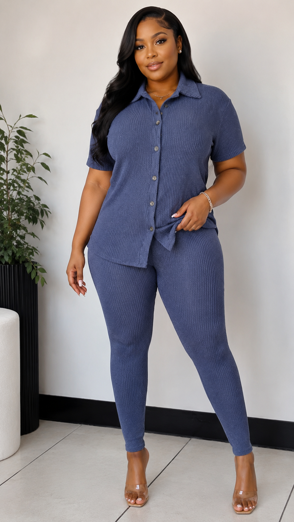 Entitled Ribbed Button Set